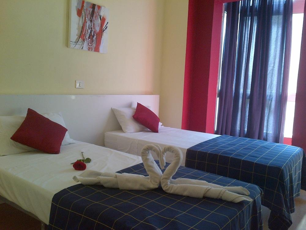 โบรา โบรา เดอะ โฮเต็ล Hotel ลาสปัลมาส เด กรานคานาเรีย ภายนอก รูปภาพ